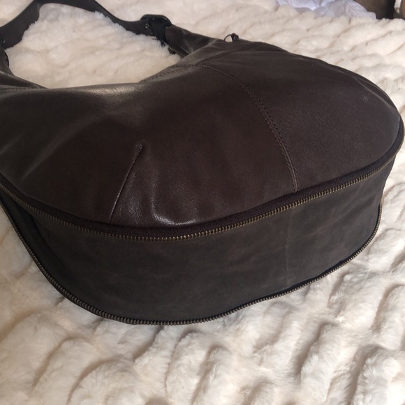Frye Gina Hobo Brown Leather and Suede Large Bag NWT - Picture 12 of 15